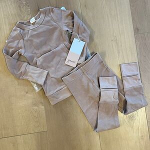 NWT Goumi Kids Natural Thermal Jogger Set SZ 2T Waffle Knit Pajamas Tan